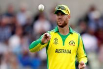 ಖಾಲಿ ಮೈದಾನವೇ ಚಂದ ಎಂದ ವಾರ್ನರ್: ಹಿಂದಿದೆ ಸ್ವಾರಸ್ಯಕರ ಕಾರಣ!