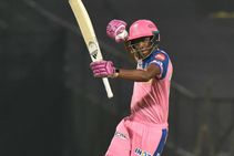 ಐಪಿಎಲ್: ಒಂದೇ ಓವರ್‌ನಲ್ಲಿ 4 ಸಿಕ್ಸರ್ ಚಚ್ಚಿದ ಜೋಫ್ರಾ ಆರ್ಚರ್-ವಿಡಿಯೋ