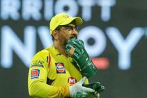 ಐಪಿಎಲ್: ಗಮನ ಸೆಳೆದ ಎಂಎಸ್ ಧೋನಿಯ 'ವಿಭಿನ್ನ' ಗಡ್ಡ-ವಿಡಿಯೋ