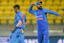 ಕೊಹ್ಲಿ ಬ್ಯಾಕ್ ಇನ್ ಆಕ್ಷನ್: ಮೈದಾನದಲ್ಲಿ ಮತ್ತದೇ ರಾಗ, ಅದೇ ಹಾಡು