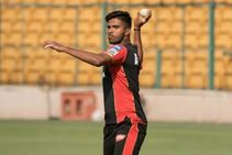 400 ಪ್ಲಸ್ ರನ್ ಮಳೆಯಲ್ಲಿ ಮಿಂಚಿದ ಸುಂದರ, ಕುಂಬ್ಳೆ ಸಾಲಿಗೆ ಸೇರ್ಪಡೆ