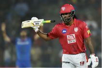 ಕ್ರಿಸ್ ಗೇಲ್ ಕಣಕ್ಕಿಳಿಯದ ಬಗ್ಗೆ ಪಂಜಾಬ್ ತಂಡಕ್ಕೆ ಎಚ್ಚರಿಕೆ ನೀಡಿದ ಸುನಿಲ್ ಗವಾಸ್ಕರ್