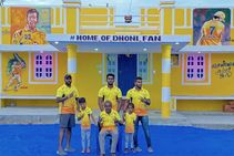 ಮನೆಗೆ ಹಳದಿ ರಂಗು ತುಂಬಿ ಅಭಿಮಾನ ಮೆರೆದ ಧೋನಿ ಸೂಪರ್ ಫ್ಯಾನ್