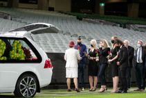 ಮುಂಬೈನಲ್ಲಿ ಕೊನೆಯುಸಿರೆಳೆದಿದ್ದ ಡೀನ್‌ ಜೋನ್ಸ್‌ಗೆ ಕುಟುಂಬದ ಸದಸ್ಯರಿಂದ ಅಂತಿಮ ವಿದಾಯ