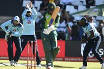 ಇಂಗ್ಲೆಂಡ್ ವಿರುದ್ಧದ ಸೀಮಿತ ಓವರ್‌ಗಳ ಸರಣಿ ಆಯೋಜಿಸಲು ದ.ಆಫ್ರಿಕಾ ಸಜ್ಜು