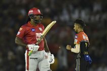 ಐಪಿಎಲ್ 2020: ಆರ್‌ಸಿಬಿ ವಿರುದ್ಧ ಕ್ರಿಸ್ ಗೇಲ್ ಕಣಕ್ಕಿಳಿಯಲು ವೀರೇಂದ್ರ ಸೆಹ್ವಾಗ್ ಸಲಹೆ