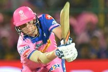 ಜೋಸ್ ಬಟ್ಲರ್ ವಿಕೆಟ್ ಆರ್ ಅಶ್ವಿನ್‌ಗೆ, ಟ್ವಿಟರ್‌ನಲ್ಲಿ ಟ್ವೀಟ್ ಹಾವಳಿ