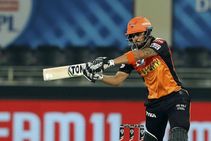 ಮನೀಶ್ ಭರ್ಜರಿ ಬ್ಯಾಟಿಂಗ್: 8 ಸಿಕ್ಸರ್, 28 ಎಸೆತಗಳಲ್ಲಿ ಅರ್ಧ ಶತಕ