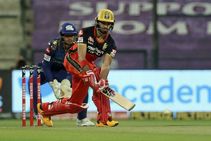 ಐಪಿಎಲ್ 2020: ಮುಂಬೈಗೆ 165 ರನ್‌ಗಳ ಗುರಿ ನೀಡಿದ ಆರ್‌ಸಿಬಿ