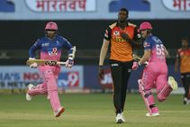 ಐಪಿಎಲ್ 2020: ಹೈದರಾಬಾದ್‌ಗೆ 155 ರನ್‌ಗಳ ಟಾರ್ಗೆಟ್ ನೀಡಿದ ರಾಜಸ್ಥಾನ್