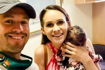 ಹೆಣ್ಣು ಮಗುವಿಗೆ ತಂದೆಯಾದ ಸಂತಸ ಹಂಚಿಕೊಂಡ ದಿಗ್ಗಜ ಕ್ರಿಕೆಟಿಗ ಎಬಿ ಡಿವಿಲಿಯರ್ಸ್