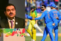 ಭಾರತ vs ಆಸೀಸ್: ಅದಾನಿ ವಿರುದ್ಧ ಇಬ್ಬರಿಂದ ಪ್ರತಿಭಟನೆ-ವಿಡಿಯೋ