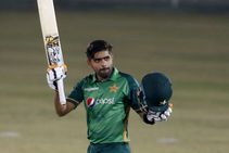 ಬಾಬರ್ ಅಝಾಮ್ ನಾಯಕನ ಆಟ, ಜಿಂಬಾಬ್ವೆ ವಿರುದ್ಧ ಪಾಕ್‌ಗೆ ಜಯ