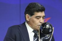 ಫುಟ್ಬಾಲ್ ದಂತಕತೆ ಡಿಯಾಗೋ ಮರಡೋನಾ ಆಸ್ಪತ್ರೆಗೆ ದಾಖಲು