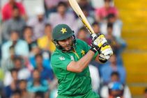 40ರ ಹರೆಯದಲ್ಲಿ 20 ಎಸೆತಗಳಿಗೆ ಅರ್ಧಶತಕ ಚಚ್ಚಿದ ಅಫ್ರಿದಿ: ವಿಡಿಯೋ