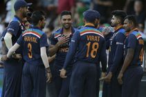 ಭಾರತ vs ಆಸ್ಟ್ರೇಲಿಯಾ 2ನೇ ಟಿ20: ಭಾರತಕ್ಕೆ 195 ರನ್‌ಗಳ ಗುರಿ ನೀಡಿದ ಆಸಿಸ್