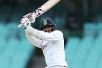 ಬ್ಯಾಟಿಂಗ್‌ನಲ್ಲಿ ಹೊಸ ದಾಖಲೆ ಬರೆದ ಬೌಲರ್ ಜಸ್‌ಪ್ರೀತ್‌ ಬೂಮ್ರಾ!