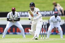 ಕೀವಿಸ್ vs ವಿಂಡೀಸ್ ಟೆಸ್ಟ್: ದ್ವಿಶತಕ ಸಿಡಿಸಿ ನ್ಯೂಜಿಲೆಂಡ್‌ಗೆ ಮೇಲುಗೈ ಒದಗಿಸಿದ ವಿಲಿಯಮ್ಸನ್