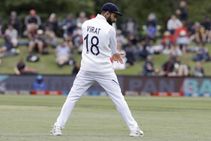 ಕೊಹ್ಲಿಗೆ ಬೌಲಿಂಗ್ ಮಾಡದಿರುವುದು ಆಸಿಸ್‌ಗೆ ದೊಡ್ಡ ಹುಮ್ಮಸ್ಸು: ಗವಾಸ್ಕರ್