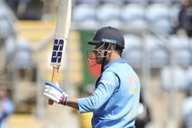 ಧೋನಿ ಪಾದಾರ್ಪಣೆಯ ದಿನವಿದು: MSD ವಿಶೇಷ ದಾಖಲೆಗಳ ಪಟ್ಟಿ