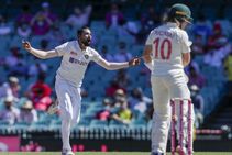 ಭಾರತ vs ಆಸ್ಟ್ರೇಲಿಯಾ 3ನೇ ಟೆಸ್ಟ್ ಸಿಡ್ನಿ, ದಿನ 4, Live ಸ್ಕೋರ್