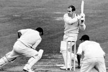 ಆಸ್ಟ್ರೇಲಿಯಾದ ಮಾಜಿ ಕ್ರಿಕೆಟರ್ ಕಾಲಿನ್ ಮೆಕ್‌ಡೊನಾಲ್ಡ್ ನಿಧನ