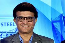 ಗಂಗೂಲಿಯನ್ನು ಪರೀಕ್ಷಿಸಿದ ಡಾ.ದೇವಿ ಶೆಟ್ಟಿ, ಬುಧವಾರ ದಾದಾ ಆಸ್ಪತ್ರೆಯಿಂದ ಡಿಶ್ಚಾರ್ಜ್