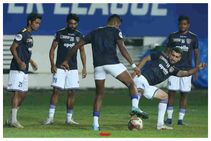 ಐಎಸ್‌ಎಲ್: ಮುಂಬೈ ವಿರುದ್ಧದ ಪಂದ್ಯ, ಒತ್ತಡದಲ್ಲಿ ಚೆನ್ನೈಯಿನ್