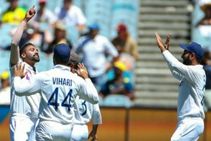 ರಾಷ್ಟ್ರಗೀತೆ ಹಾಡುತ್ತಲೇ ಭಾವುಕನಾಗಿ ಕಣ್ಣೀರು ಹರಿಸಿದ ವೇಗಿ ಸಿರಾಜ್: ವಿಡಿಯೋ