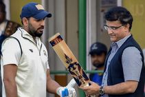 ದಾದಾ ನೀವೋರ್ವ ಹೋರಾಟಗಾರ, ನಮಗೆಲ್ಲಾ ದಾರಿ ತೋರಿದವರು: ಯುವರಾಜ್ ಸಿಂಗ್