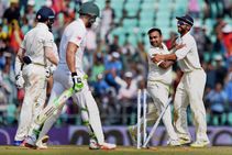 ಪಾದಾರ್ಪಣೆ ಟೆಸ್ಟ್‌ನಲ್ಲೇ 5+ ವಿಕೆಟ್ ದಾಖಲೆ ಬರೆದ ಭಾರತೀಯರಿವರು