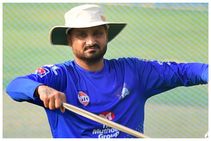 ಐಪಿಎಲ್ ಹರಾಜು: 14 ವರ್ಷದ ನಂತರ ತವರು ತಂಡಕ್ಕೆ ಸೇರಿಕೊಳ್ಳಲಿದ್ದಾರಾ ಹರ್ಭಜನ್?