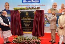 ಮೊಟೇರಾ ಸ್ಟೇಡಿಯಂ ಮರುನಾಮಕರಣ: 'ನಾವಿಬ್ಬರು ನಮಗಿಬ್ಬರು' ಎಂದು ಟೀಕಿಸಿದ ರಾಹುಲ್ ಗಾಂಧಿ