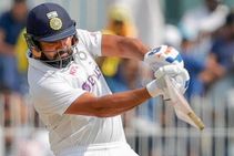 ಭಾರತ vs ಇಂಗ್ಲೆಂಡ್: ಸಿಕ್ಸರ್‌ನಲ್ಲಿ ದಾಖಲೆ ಬರೆದ 'ಹಿಟ್‌ಮ್ಯಾನ್'!