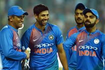 ಸಾಮಾಜಿಕ ಜಾಲತಾಣದಲ್ಲಿ ಆಶಿಷ್ ನೆಹ್ರಾ ಚಿತ್ರ ವೈರಲ್, ಯಾಕ್ ಗೊತ್ತಾ?!