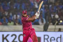 1 ಓವರ್‌ನಲ್ಲಿ 6 ಸಿಕ್ಸರ್: ವಿಶ್ವದಾಖಲೆ ಪಟ್ಟಿ ಸೇರಿದ ಕೀರನ್ ಪೊಲಾರ್ಡ್!