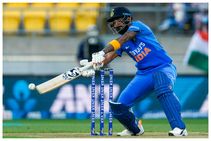 ವಿಶ್ವಶ್ರೇಷ್ಠ ಟಿ20 ಬ್ಯಾಟ್ಸ್‌ಮನ್‌ನನ್ನು ತಂಡದಿಂಡ ಹೊರಗಿಡುವುದು ಯೋಚಿಸಲು ಅಸಾಧ್ಯ: ಎಂಎಸ್‌ಕೆ ಪ್ರಸಾದ್