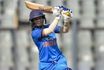 ಮಿಥಾಲಿ ಹೋರಾಟ ವ್ಯರ್ಥ, ದಕ್ಷಿಣ ಆಫ್ರಿಕಾ ವಿರುದ್ಧ ಶರಣಾದ ಭಾರತ