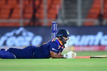 ರಿಷಭ್ ಪಂತ್ ಔಟ್‌ಗೆ ಕಾರಣನಾದ ವಿರಾಟ್ ಕೊಹ್ಲಿ: ವೈರಲ್ ವಿಡಿಯೋ