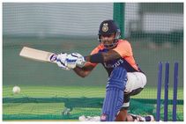 ಭಾರತ vs ಇಂಗ್ಲೆಂಡ್: ಅಂತಾರಾಷ್ಟ್ರೀಯ ಕ್ರಿಕೆಟ್‌ಗೆ ಪದಾರ್ಪಣೆ ಮಾಡಲು ಸೂರ್ಯಕುಮಾರ್ ಸಜ್ಜು