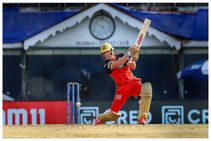 ವಾರ್ನರ್ ಅಲ್ಲ, ರೈನಾ ಅಲ್ಲ ಎಬಿ ಡಿವಿಲಿಯರ್ಸ್ ಐಪಿಎಲ್ ಕಿಂಗ್ ಎನ್ನುತ್ತಿವೆ ಈ ಅಂಕಿ ಅಂಶ