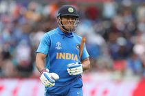 ಐಪಿಎಲ್‌ನಲ್ಲಿ 2019ರ ವಿಶ್ವಕಪ್‌ ಘಟನೆ ನೆನಪಿಸಿದ ಎಂಎಸ್ ಧೋನಿ