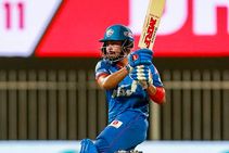 ಒಂದೇ ಓವರ್‌ನಲ್ಲಿ 6 ಬೌಂಡರಿ ಚಚ್ಚಿ ದಾಖಲೆ ಬರೆದ ಪೃಥ್ವಿ ಶಾ!