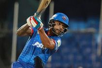 ಮುಂಬೈ ತಲುಪಿದ ಡಿಸಿ ಆರಂಭಿಕ ಬ್ಯಾಟ್ಸ್‌ಮನ್‌ ಶಿಖರ್ ಧವನ್