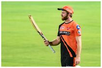 ಮತ್ತೆ ಮುಗ್ಗರಿಸಿದ ಹೈದರಾಬಾದ್ ; ವಾರ್ನರ್ ನೆನೆದ ವಿಲಿಯಮ್ಸನ್