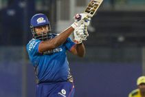 ಐಪಿಎಲ್‌ನಲ್ಲಿ ಅತೀ ವೇಗದ ಅರ್ಧ ಶತಕ ದಾಖಲೆ ಬರೆದ ಪೊಲಾರ್ಡ್