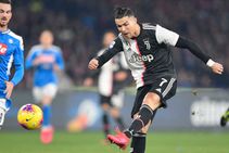 'ಕೋಕಾ-ಕೋಲಾ'ಕ್ಕೆ ಒದ್ದ ರೊನಾಲ್ಡೋ, ಕಂಪನಿಗೆ ಭಾರೀ ನಷ್ಟ: ವಿಡಿಯೋ