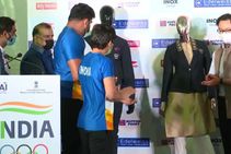 ಟೋಕಿಯೋ ಒಲಿಂಪಿಕ್ಸ್: ಭಾರತದ ಸಮವಸ್ತ್ರವನ್ನು ಅನಾವರಣಗೊಳಿಸಿದ ಕ್ರೀಡಾ ಸಚಿವ ಕಿರೆನ್ ರಿಜಿಜು