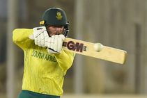 ಡಿ ಕಾಕ್ ಆರ್ಭಟ, ವೆಸ್ಟ್‌ ಇಂಡೀಸ್ ವಿರುದ್ಧ ದಕ್ಷಿಣ ಆಫ್ರಿಕಾಕ್ಕೆ ರೋಚಕ ಜಯ!