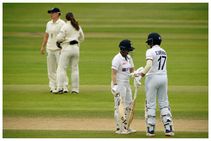 ಭಾರತ vs ಇಂಗ್ಲೆಂಡ್ ಮಹಿಳೆಯರ ಟೆಸ್ಟ್: ಡ್ರಾ ಮಾಡಿಕೊಳ್ಳಲು ಯಶಸ್ವಿಯಾದ ಭಾರತೀಯ ವನಿತೆಯರು